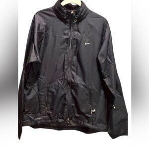 Nike Storm Fit Windbreaker/ Missing Hoodie
